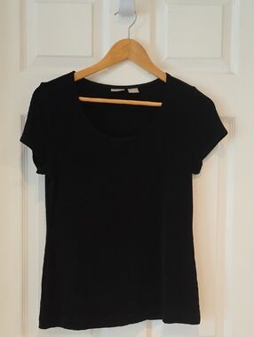 Chicos Classic Black Scoop Neck Women’s Top Size 0